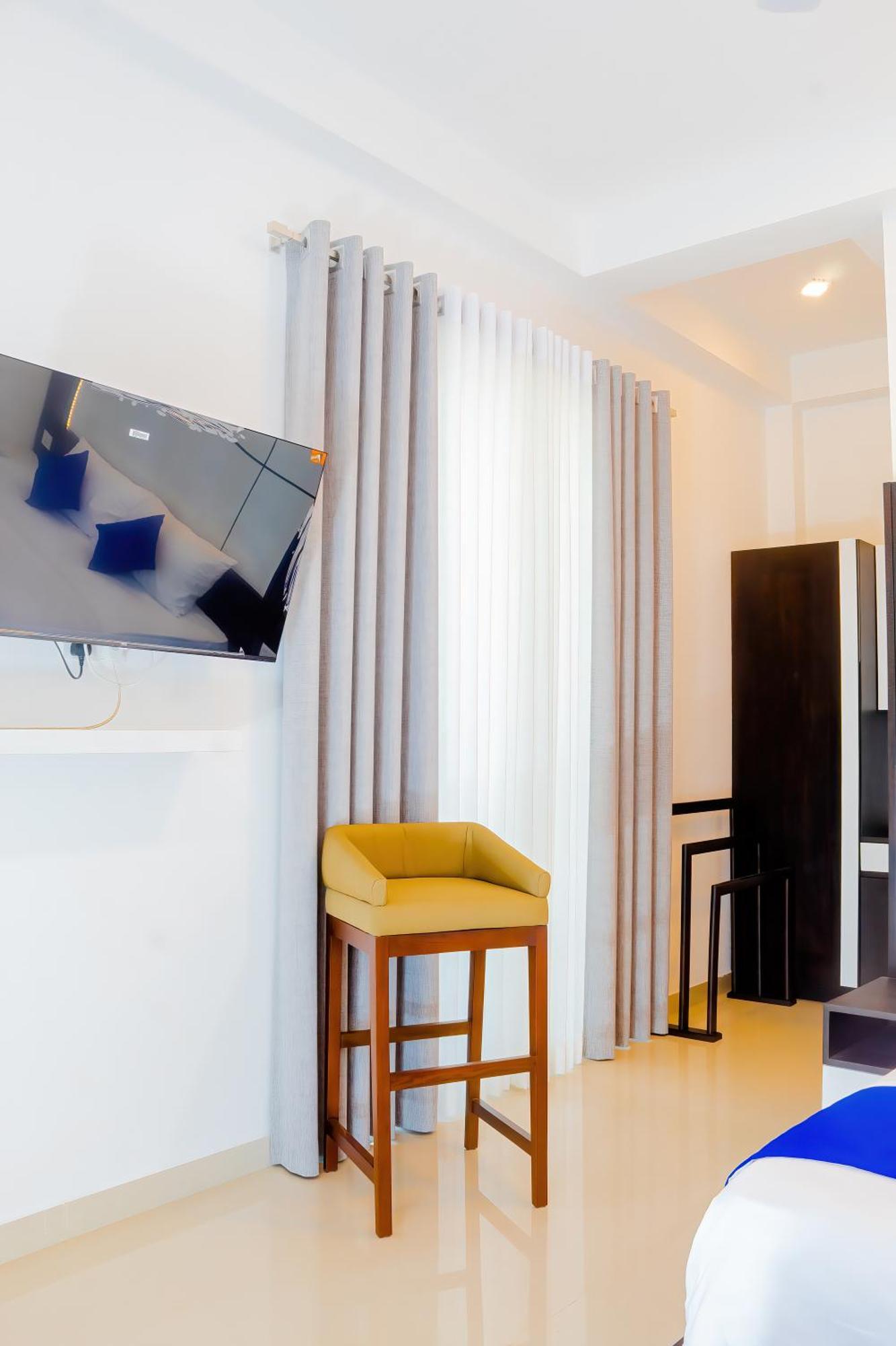 Ceylanro Transit Villa Negombo Exterior foto